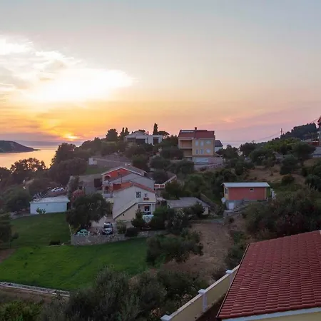 Sunset House Apartament